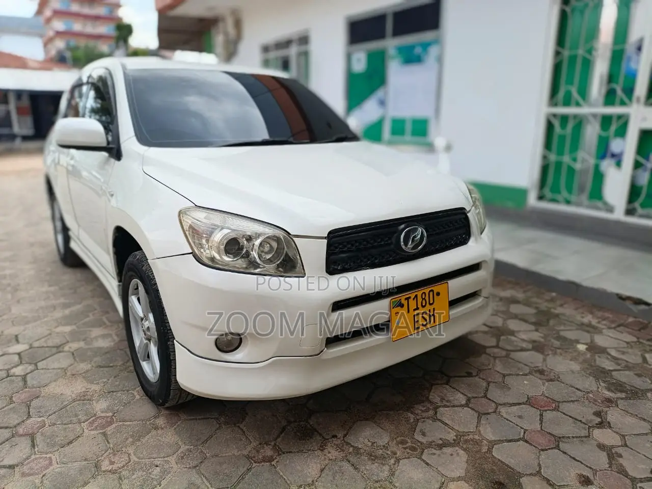 Toyota RAV4 2009 White