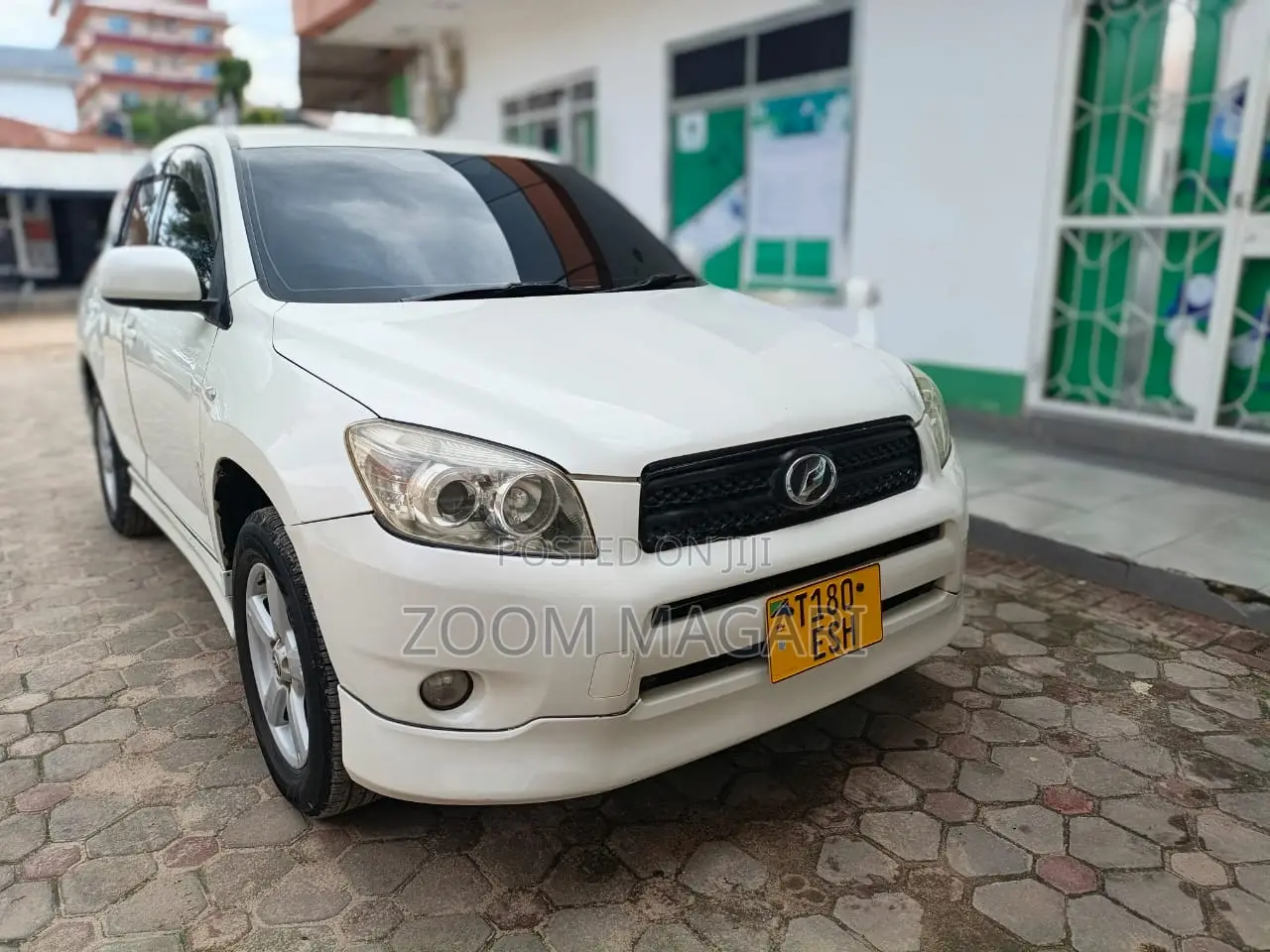 Toyota RAV4 2009 White