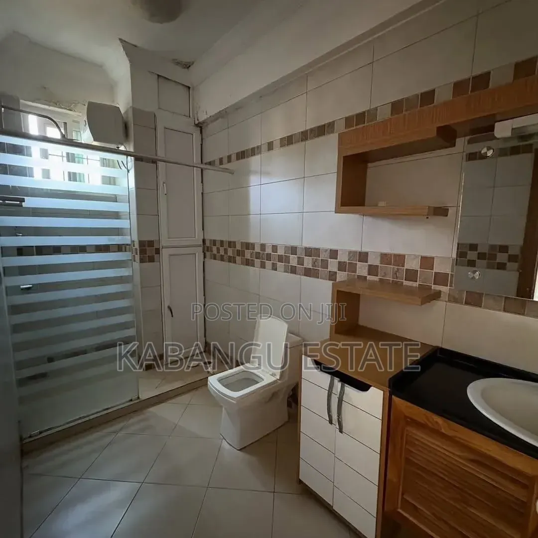 Furnished 3bdrm Apartment in Oysterbay for rent