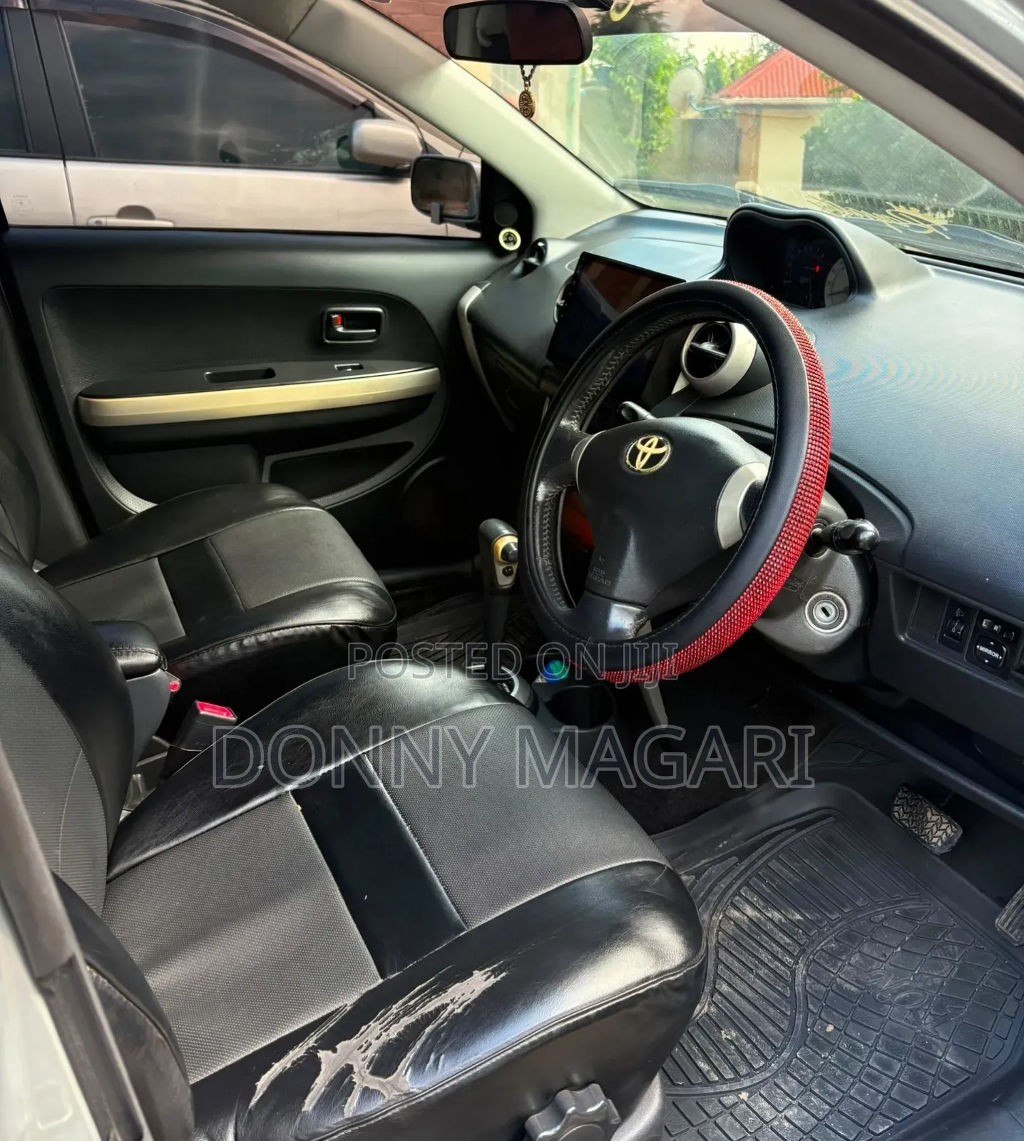 Toyota IST 2005 Silver