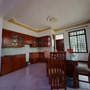 5bdrm Apartment in Tabata Majumba Sita for rent