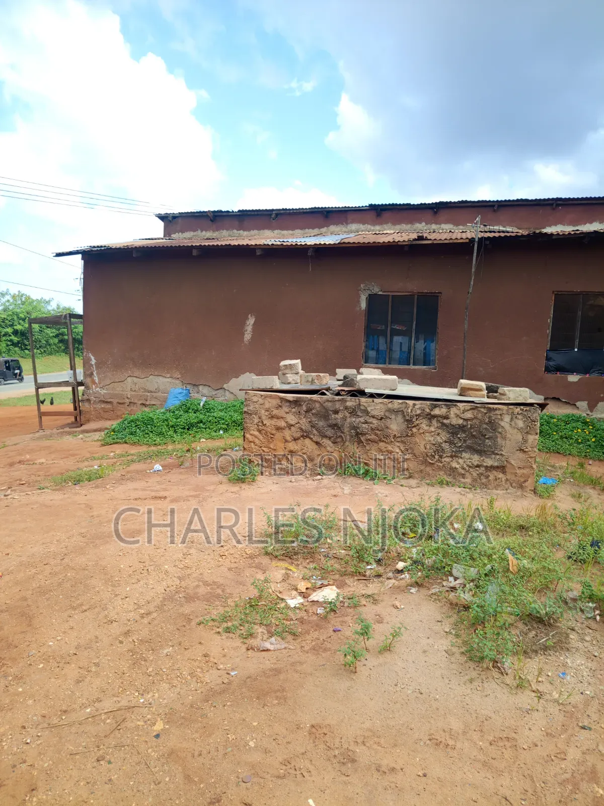 Commercial Area for Sale
