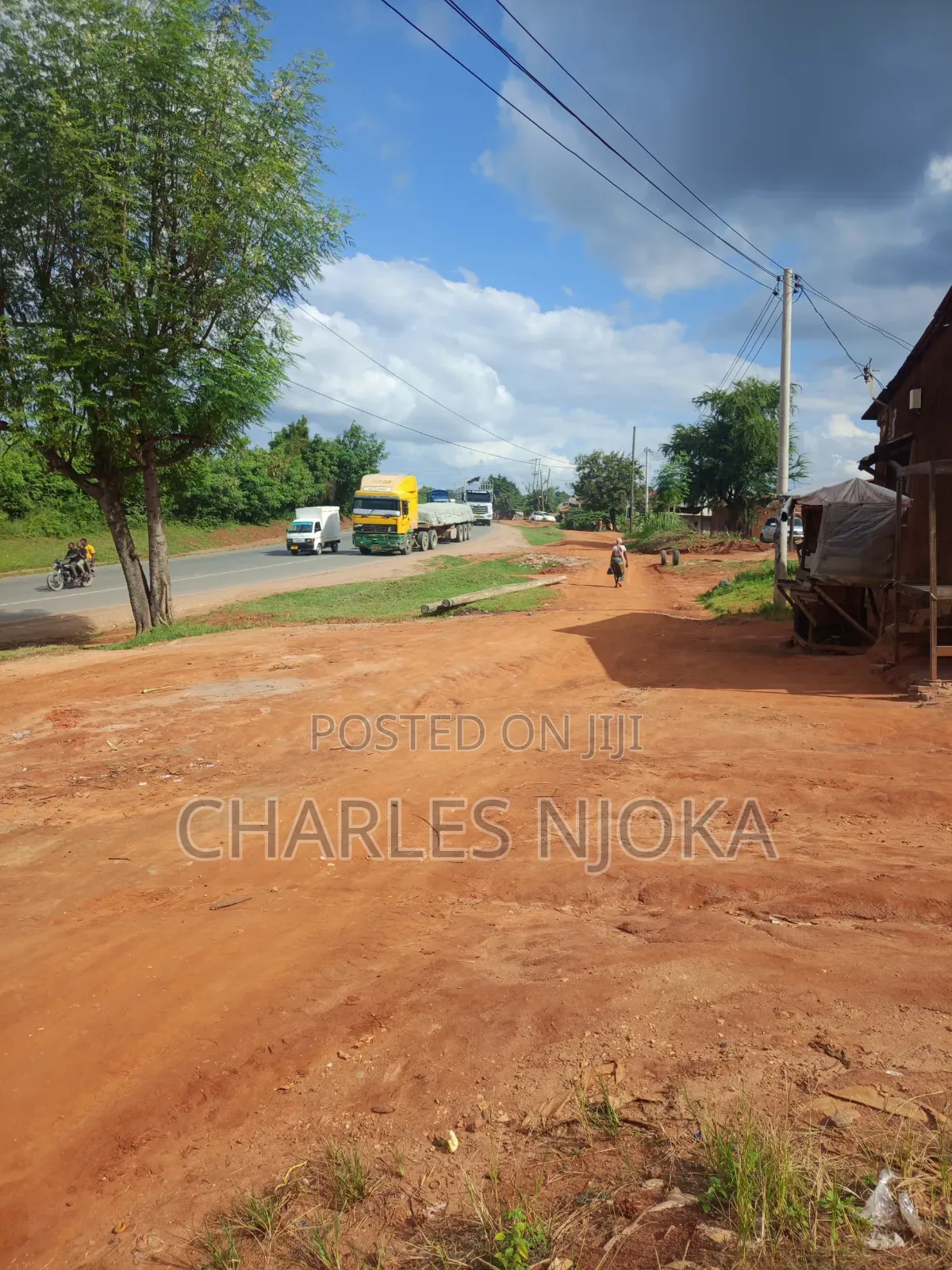 Commercial Area for Sale