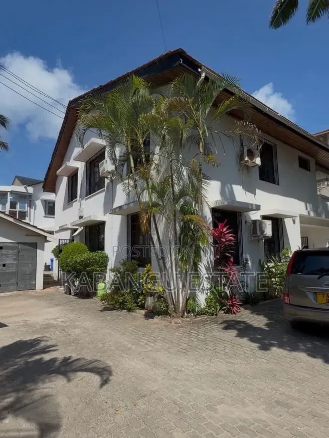 5bdrm House in Msasani for rent