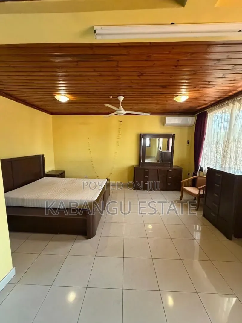 5bdrm House in Msasani for rent
