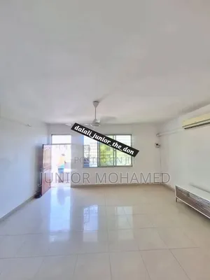 2bdrm Apartment in , Oyster Bay for rent