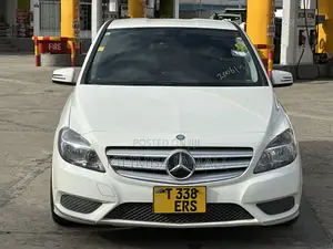 Mercedes-Benz B-Class 2014 White