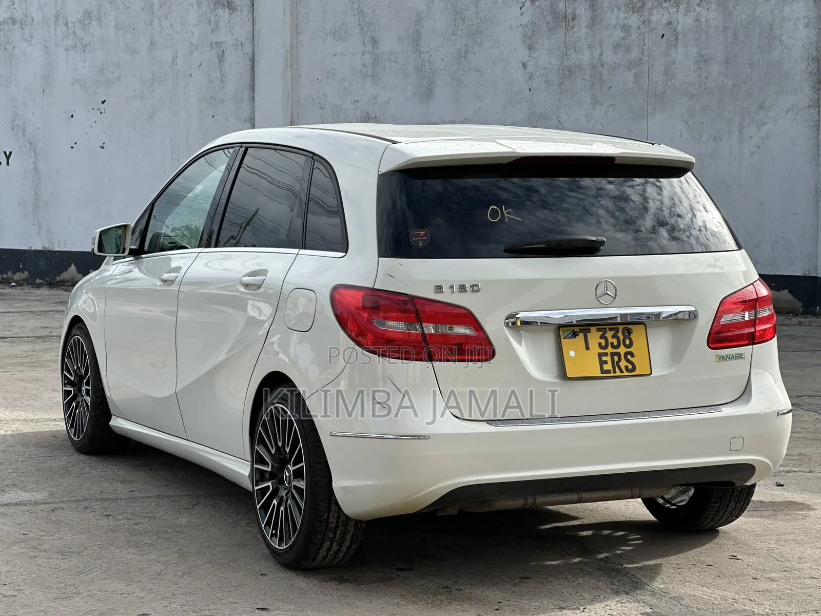 Mercedes-Benz B-Class 2014 White