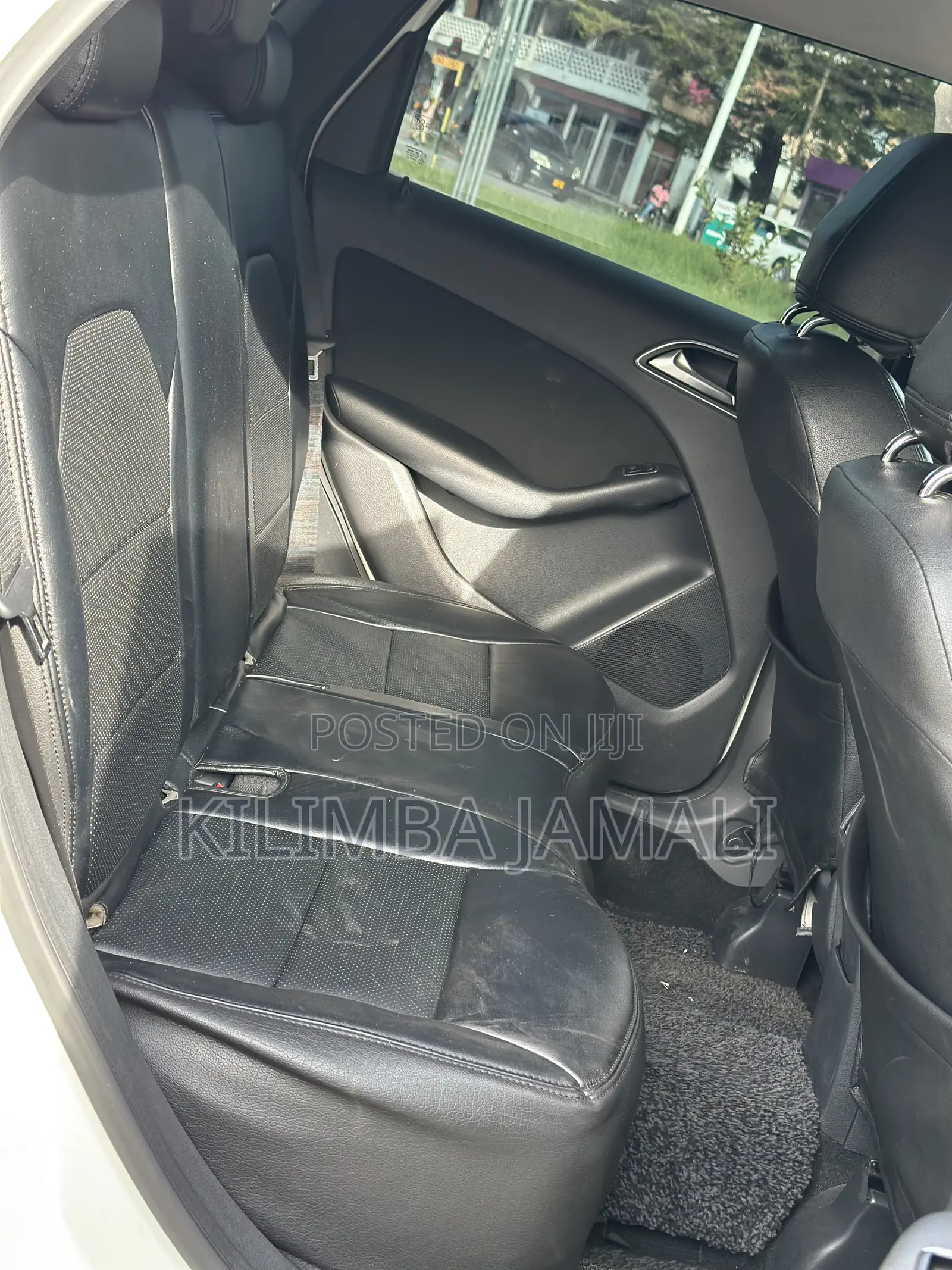 Mercedes-Benz B-Class 2014 White