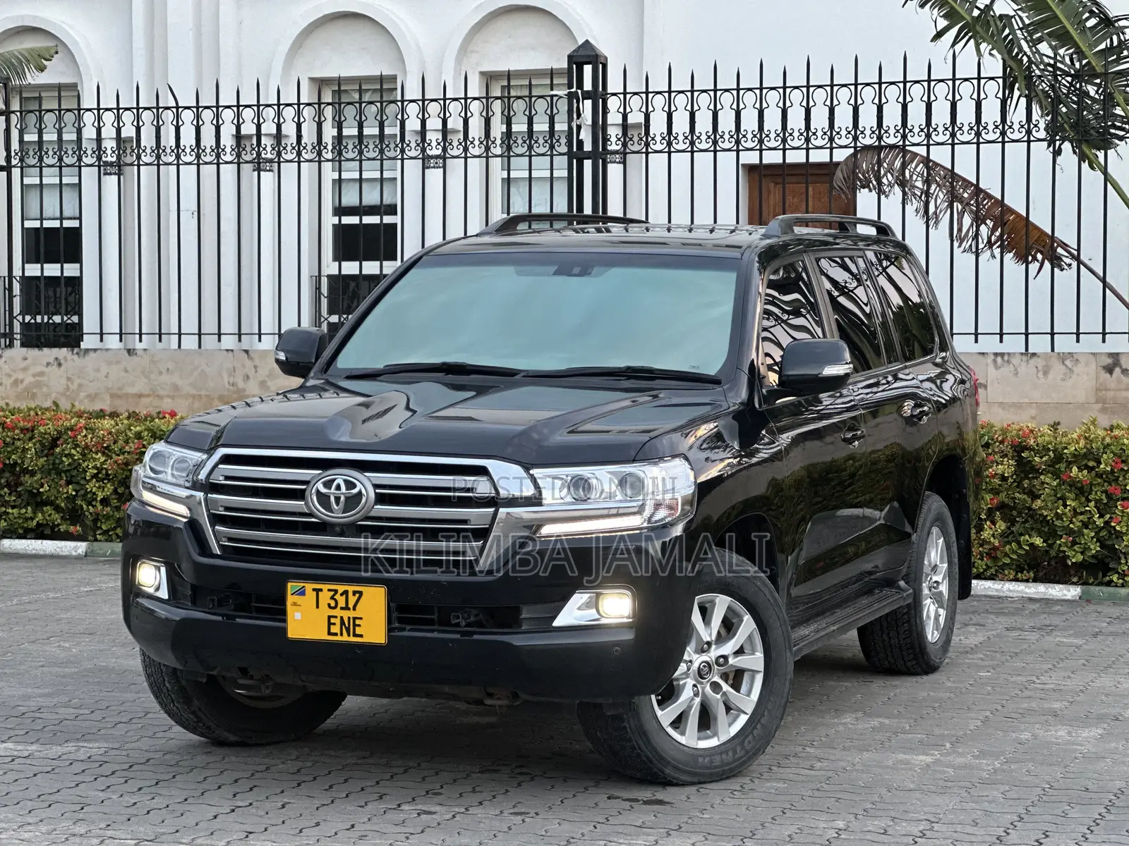 Toyota Land Cruiser 2021 Black