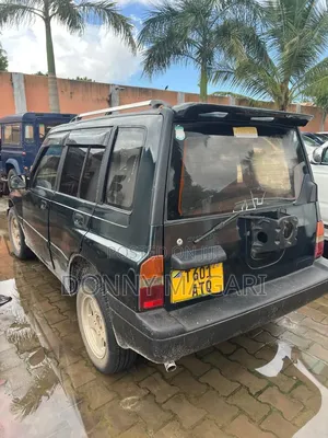 Suzuki Escudo 2005 Black
