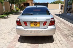 Toyota Premio 2004 Silver