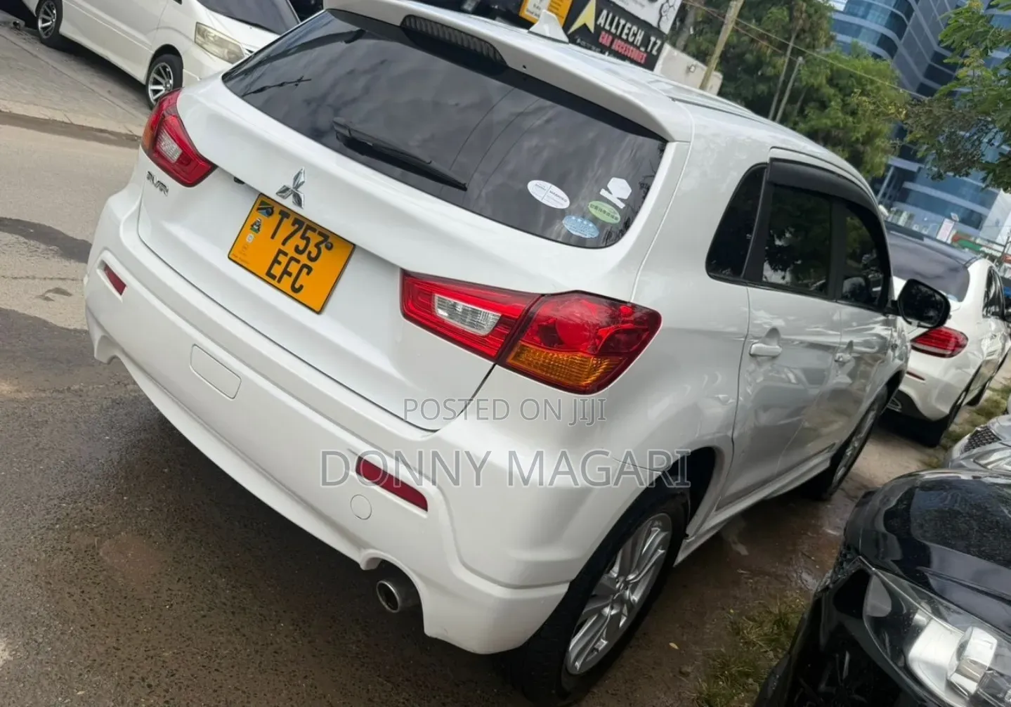 Mitsubishi RVR 2013 White