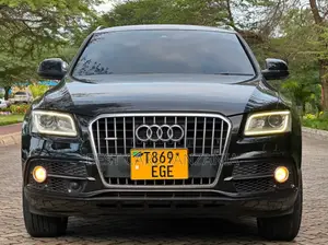 Audi Q5 2015 Black