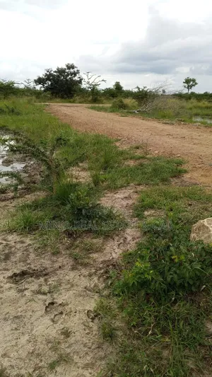 Kiwanja Kinauzwa Bagamoyo Makurunge Karibu Na Kiwanda Cha Sukari