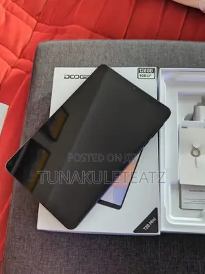New EE Harrier Tab 8 128 GB Black