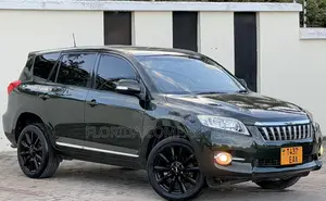 Toyota Vanguard 2010