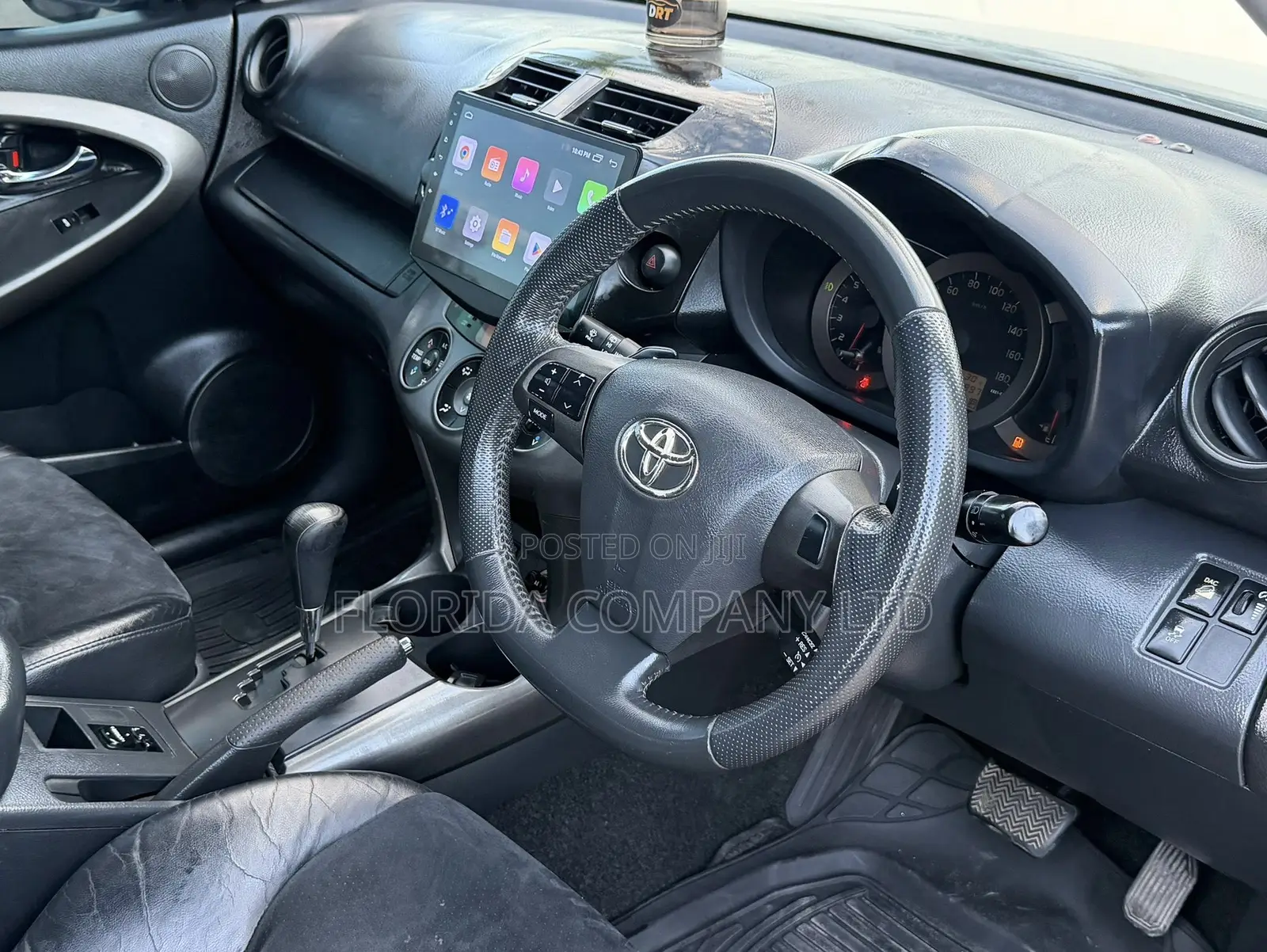 Toyota Vanguard 2010