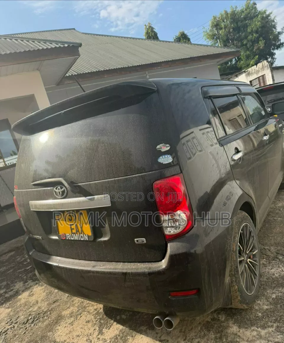 Toyota Rumion 1.5 FWD 2021 Black