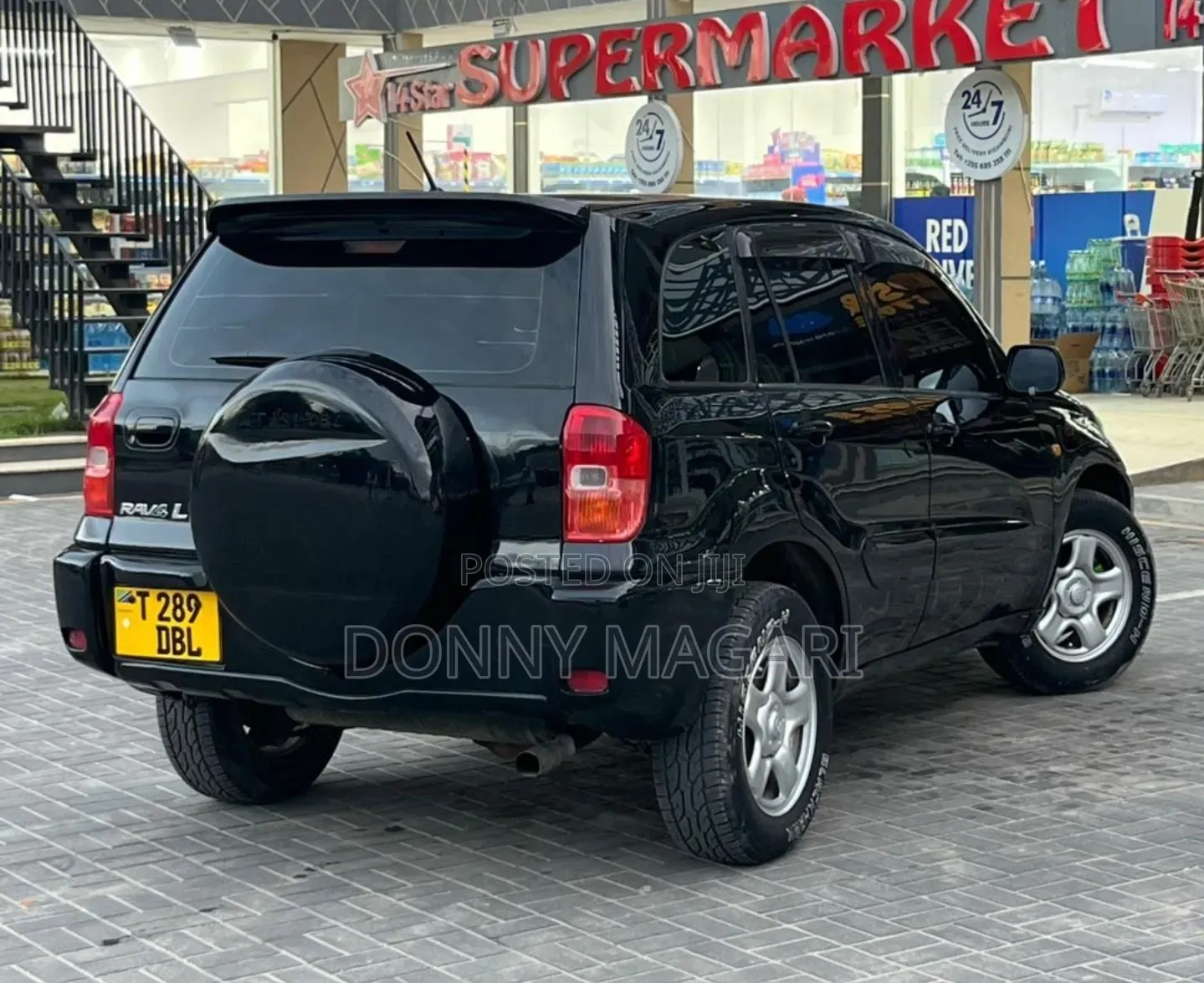 Toyota RAV4 Automatic 2003 Black