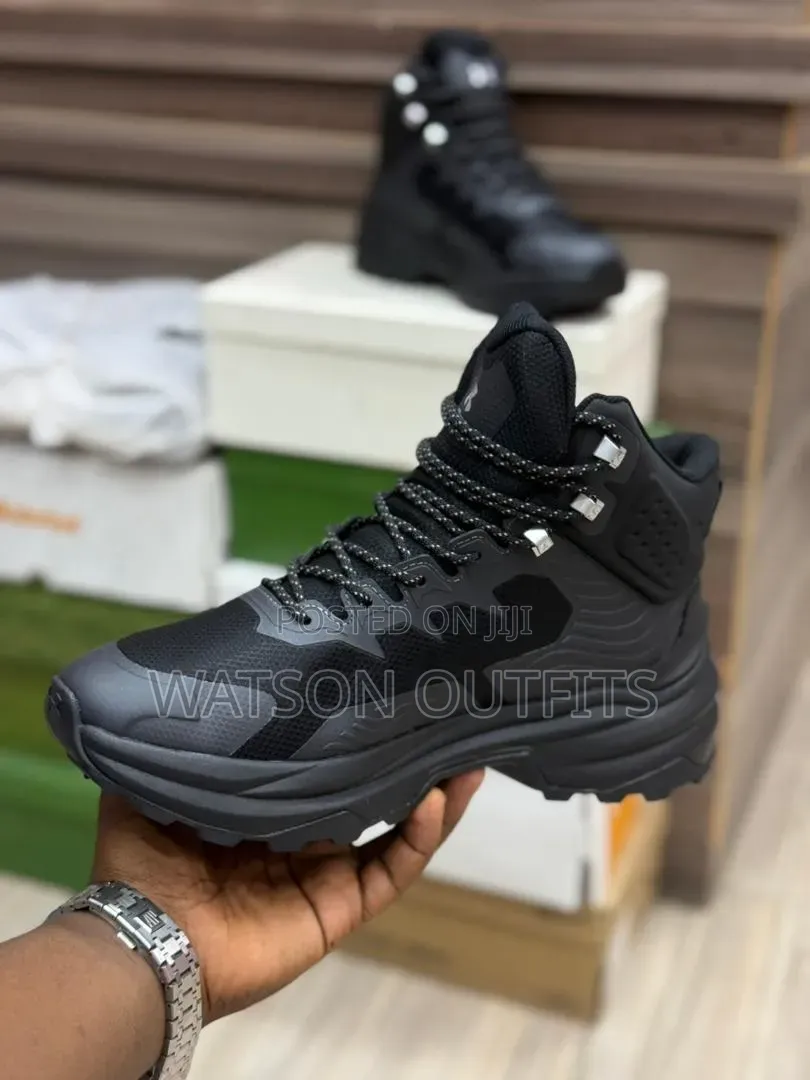 Under Armour Brand Men's Leather Shoes or Sneaker Boots
