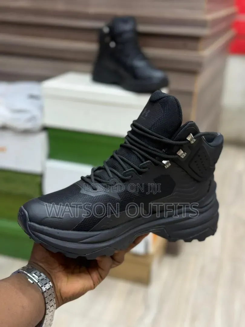 Under Armour Brand Men's Leather Shoes or Sneaker Boots