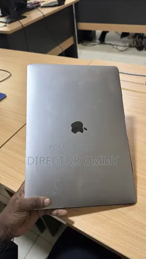 Laptop Apple MacBook 2017 16GB Intel Core i7 SSD 512GB