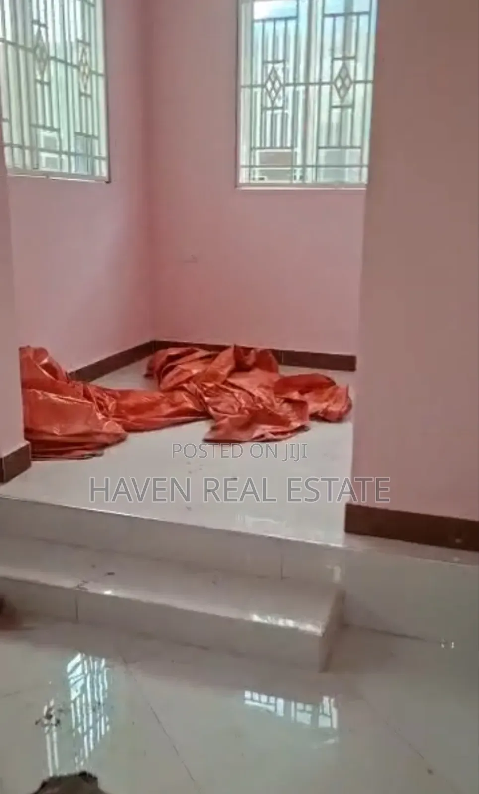 4bdrm House in Magharibi for rent