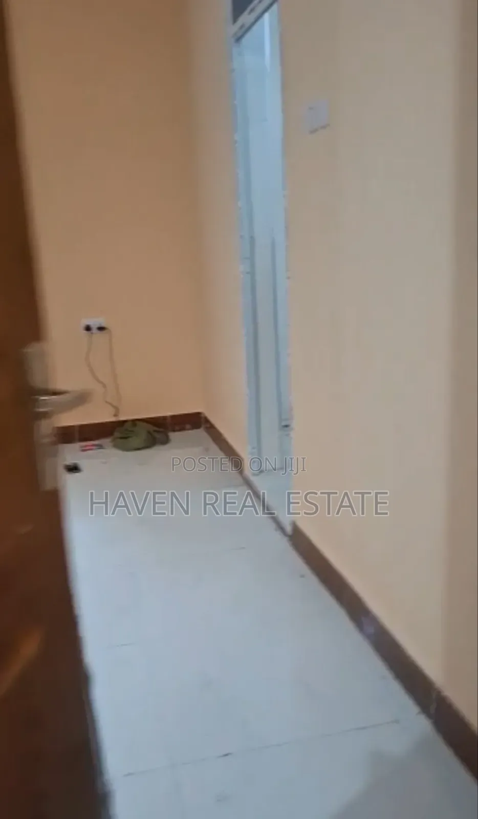 4bdrm House in Magharibi for rent