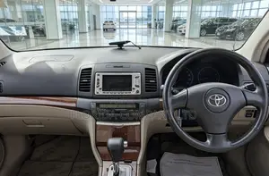Toyota Premio 2004