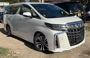 Toyota Alphard 2.5 Petrol AWD 2019 White