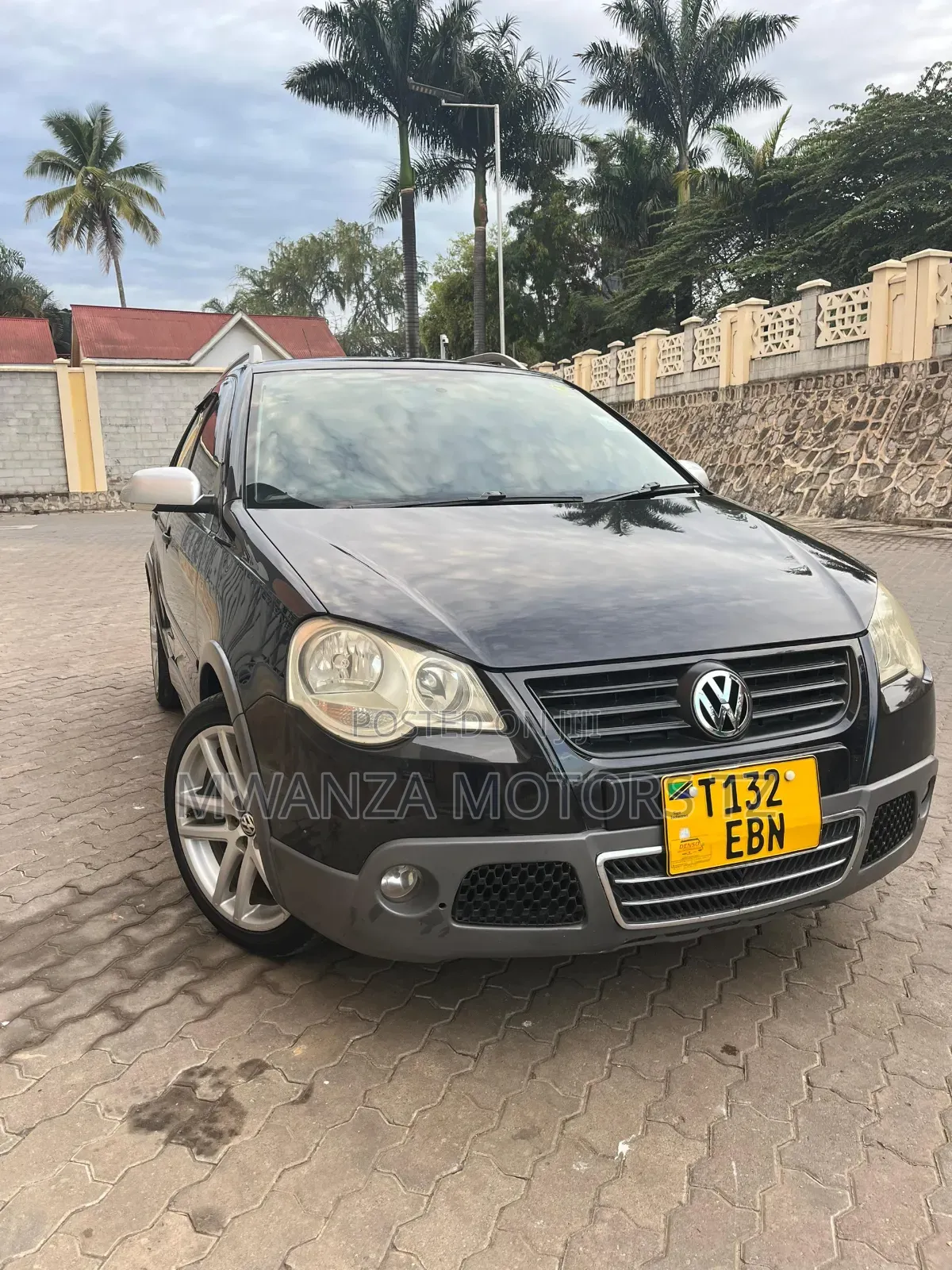 Volkswagen Polo 2009 Black