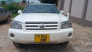 Toyota Kluger 2005 White