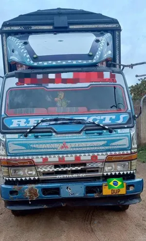 Fuso Tandam Kali 1999 Blue