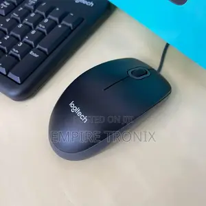 Logitech Mk120 Corded Keyboard and Mouse Combo.