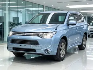 Mitsubishi Outlander 2015 Blue