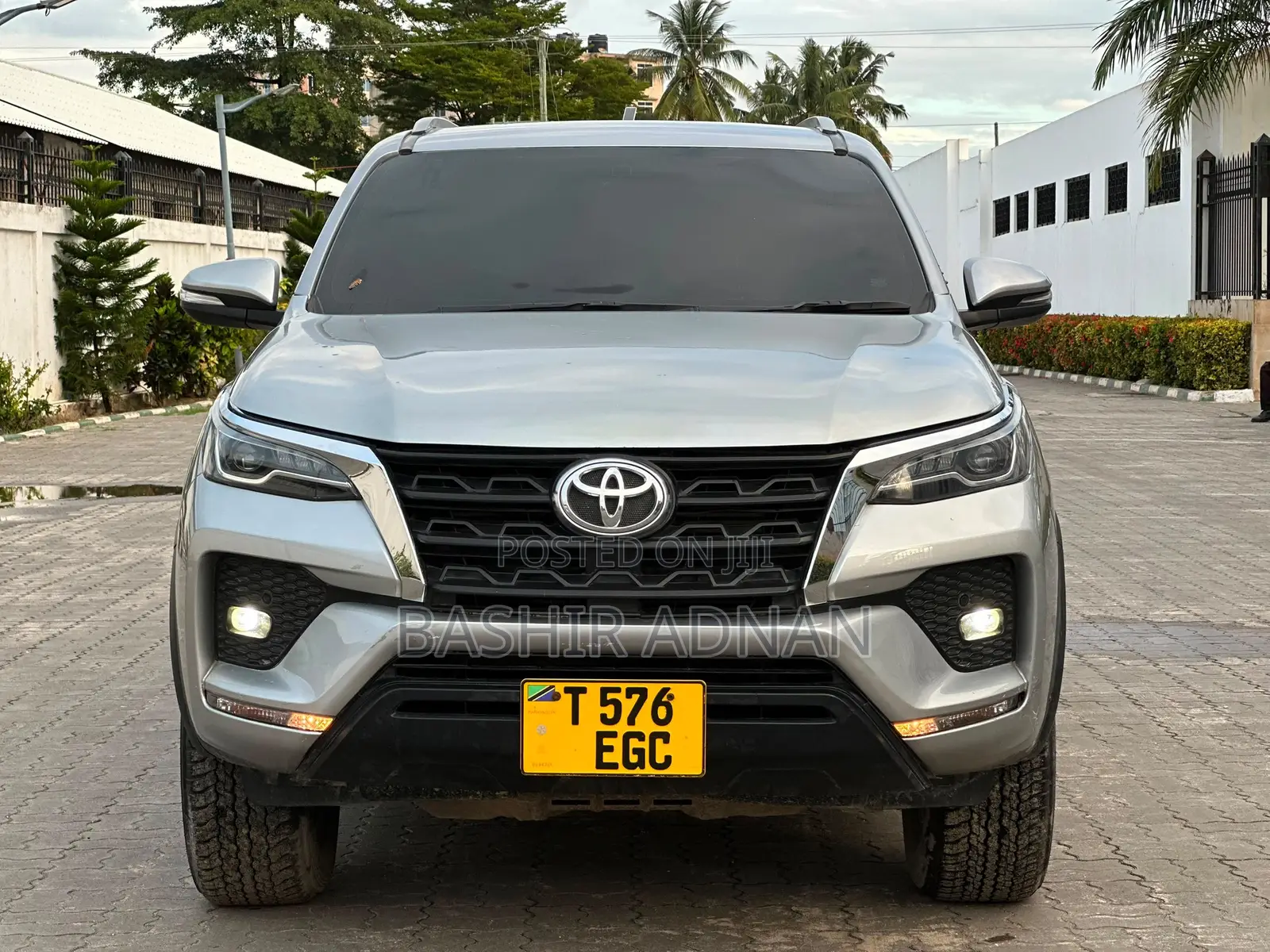 Toyota Fortuner 2.4 D AWD 2020 Gray