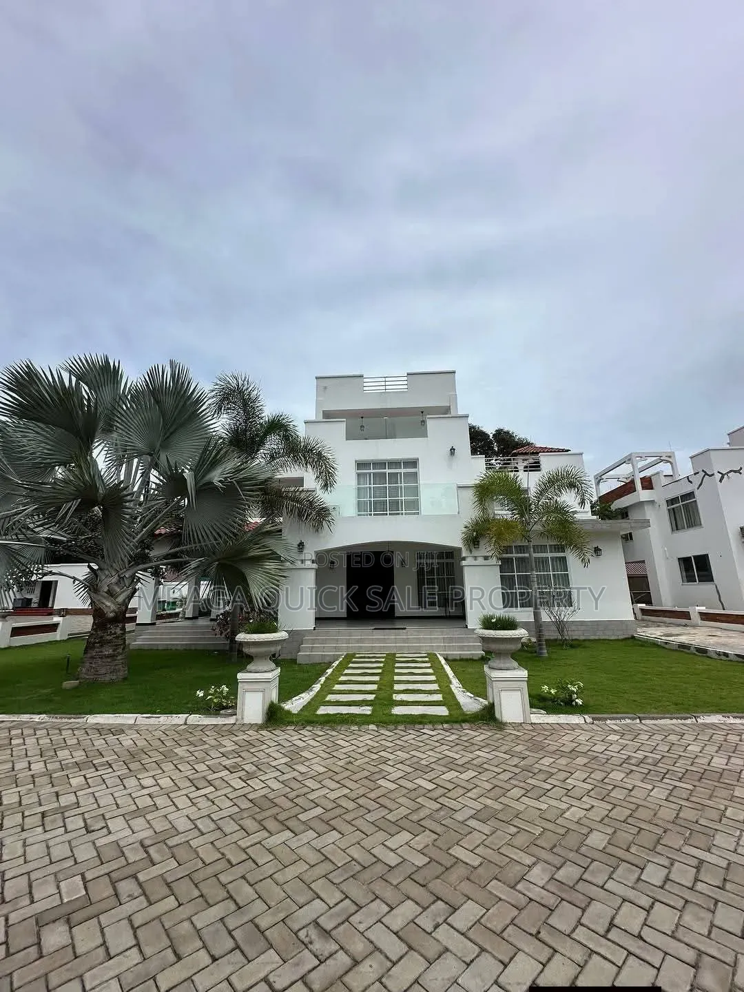 Furnished 5bdrm Apartment in Mikocheni for rent