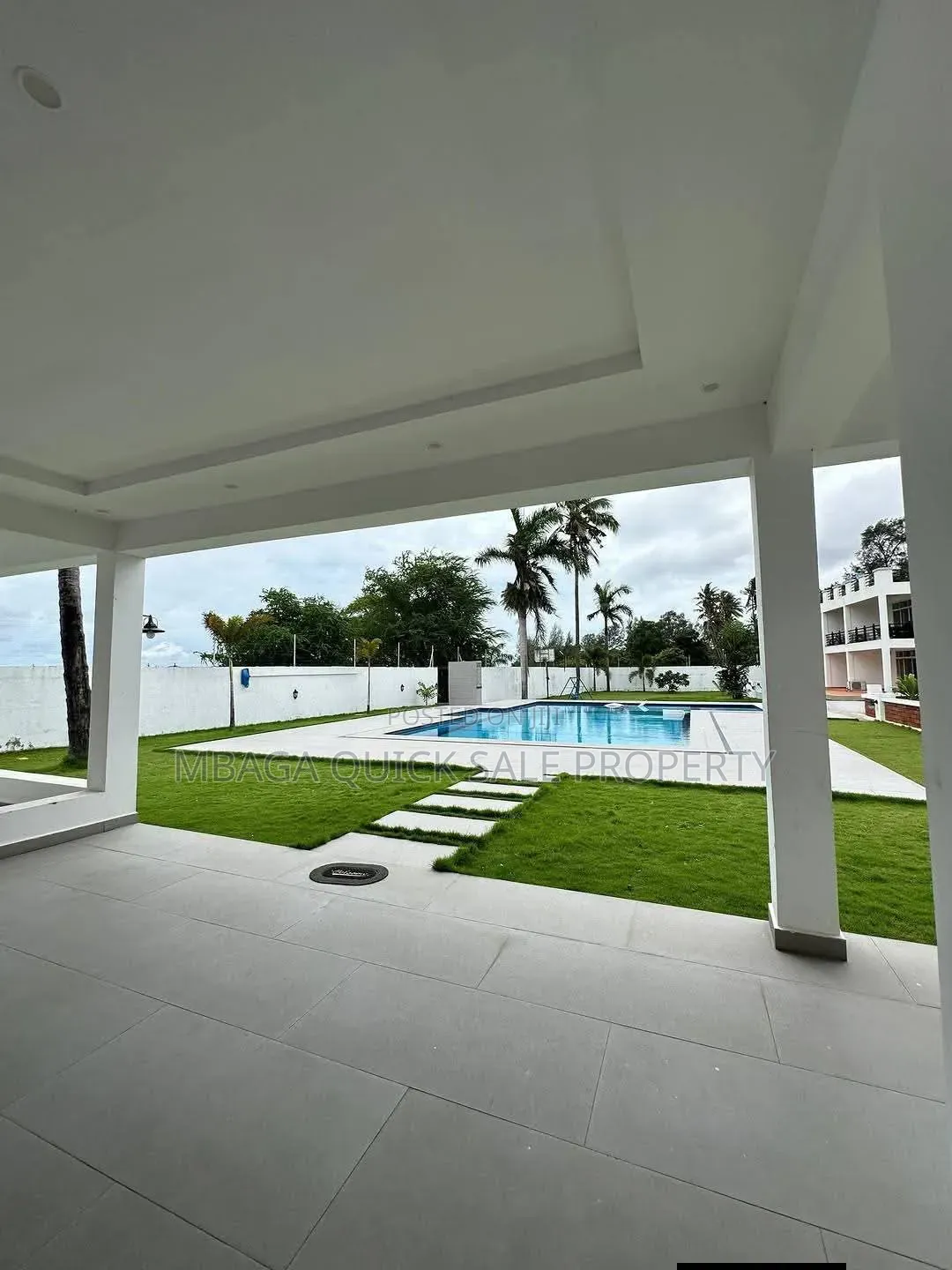 Furnished 5bdrm Apartment in Mikocheni for rent