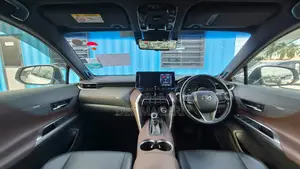 Toyota Harrier Z 2021 White