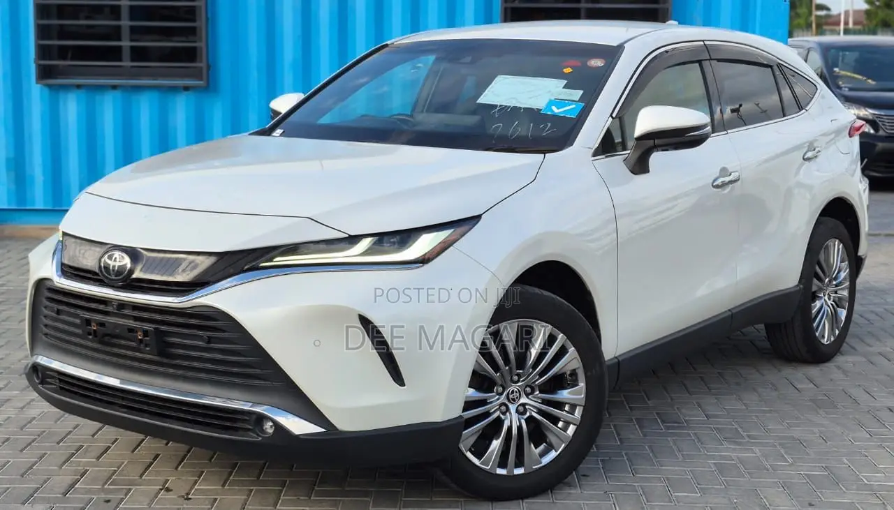 Toyota Harrier Z 2021 White