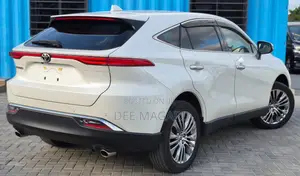 Toyota Harrier Z 2021 White