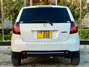 Mazda Verisa 2010 White