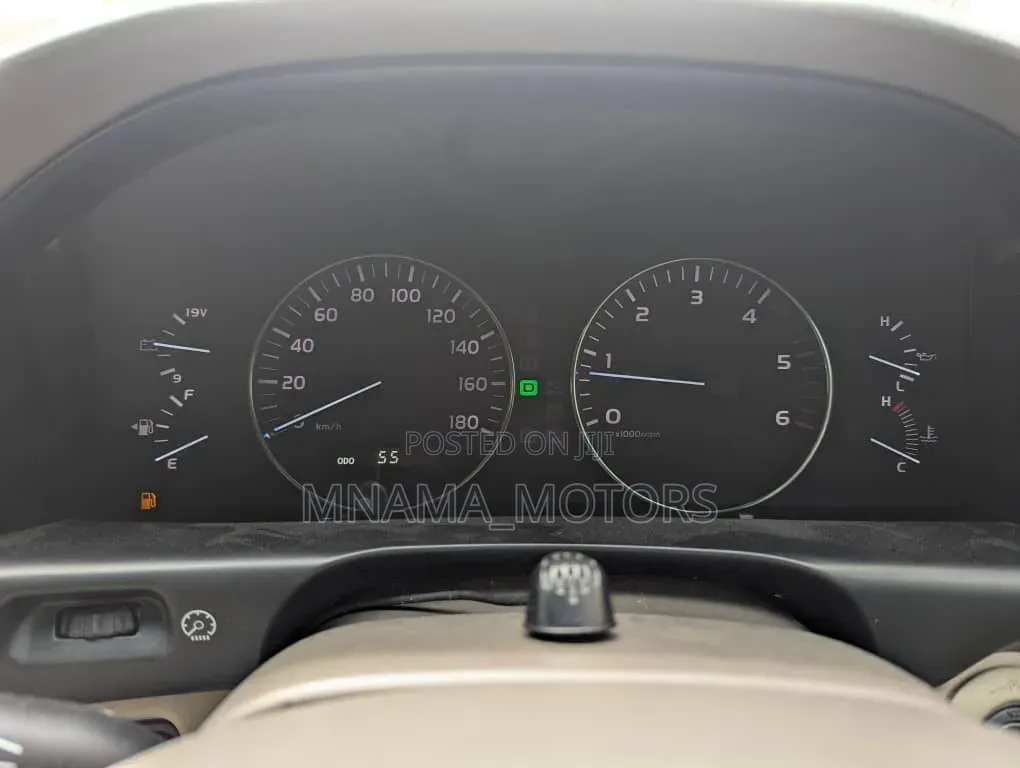 Toyota Land Cruiser 2004 White