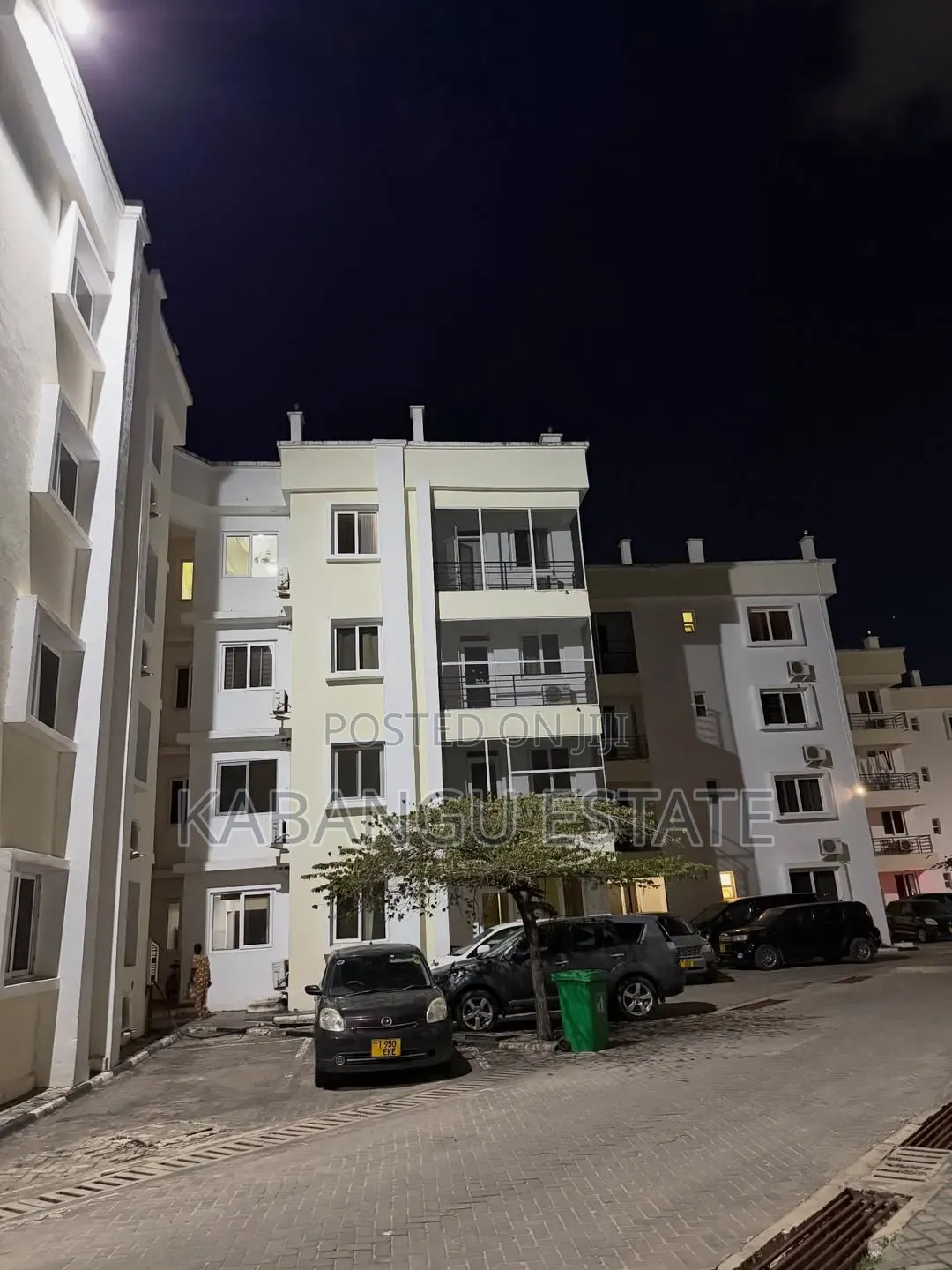 Furnished 3bdrm Apartment in Mbezibeach for rent