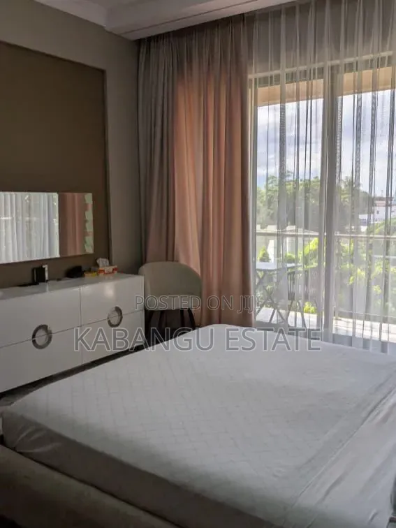 Furnished 3bdrm Apartment in Oysterbay for rent