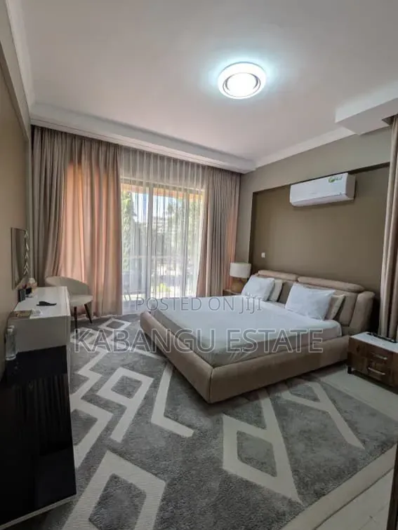 Furnished 3bdrm Apartment in Oysterbay for rent