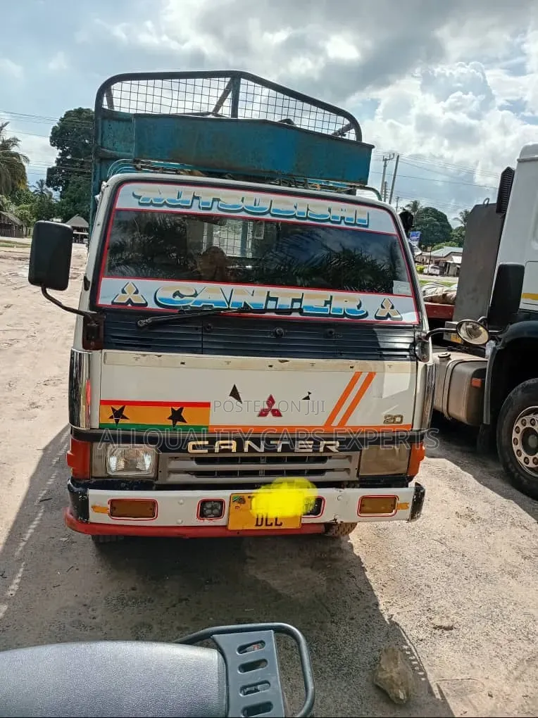 Canter Longbase Cargo 4d33 Ton 2 1⁄2