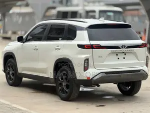 Toyota Urban Cruiser 2025 White