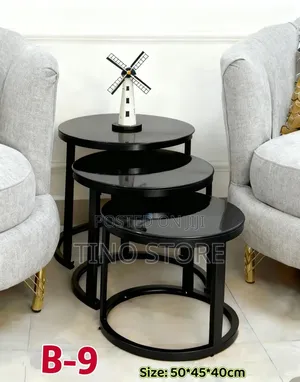 3-in-1 Coffee/Decoration Table
